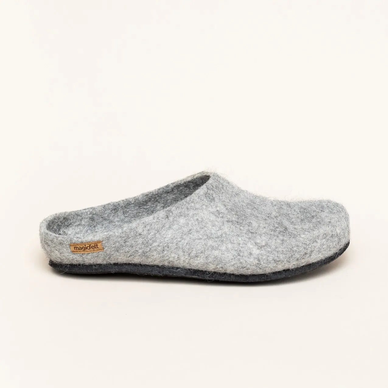 Grey discount felt slippers